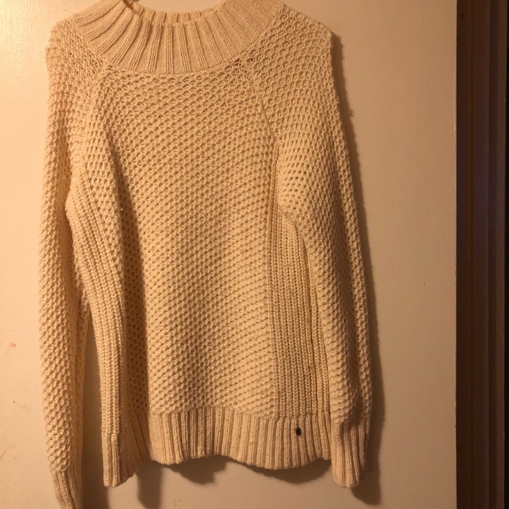 American eagle sweater